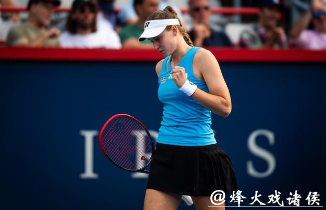 首进年终总决赛争冠战！莱巴金娜2-1逆转佩古拉